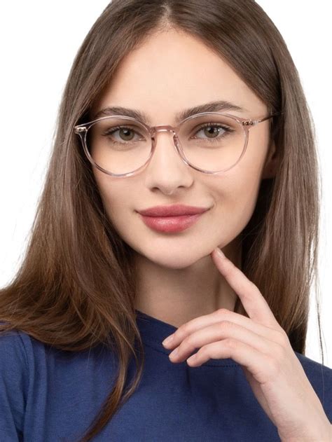 stylish glasses for round faces.